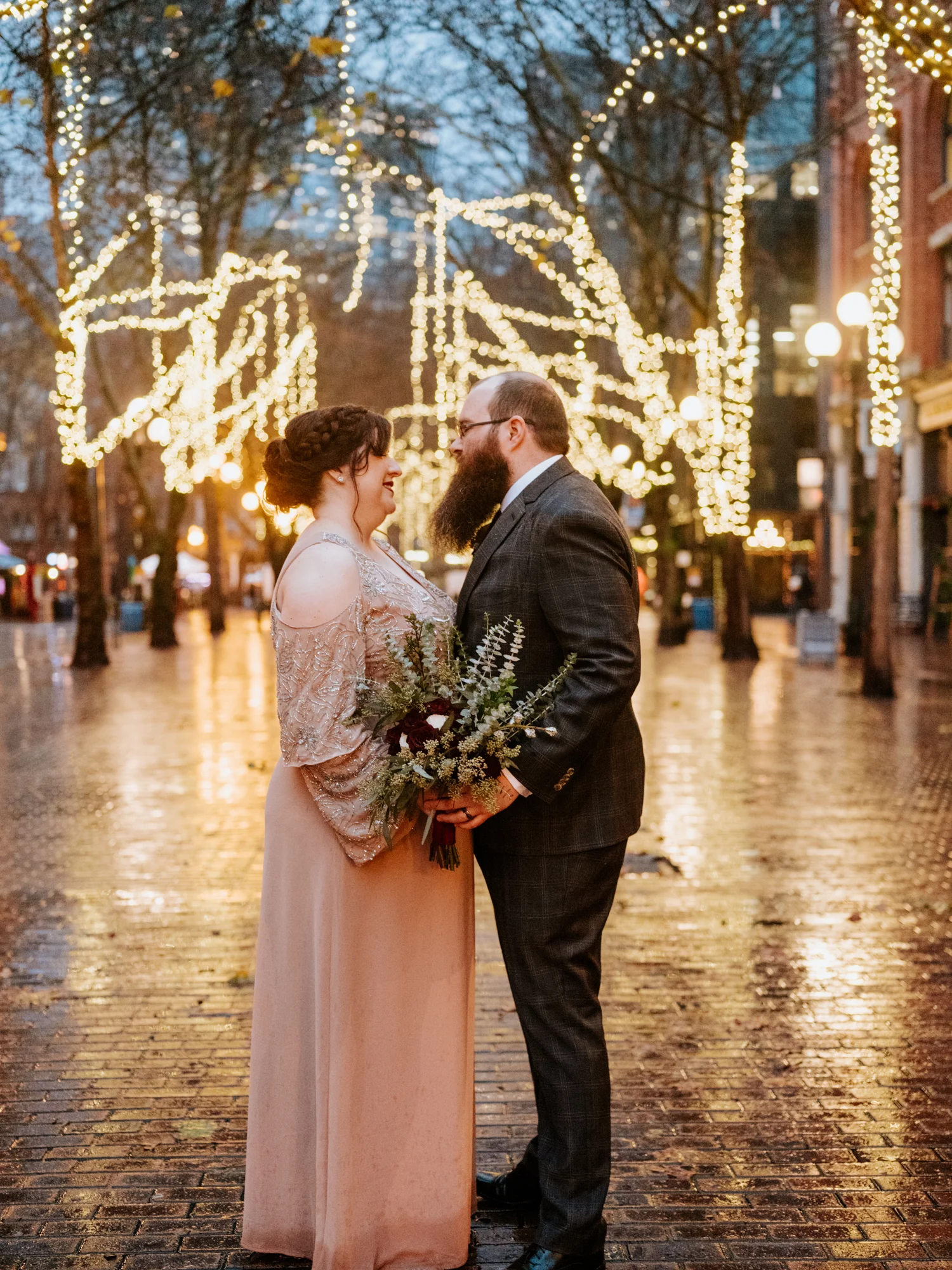 Seattle Wedding Photographers Stolen Glimpses 37.jpg