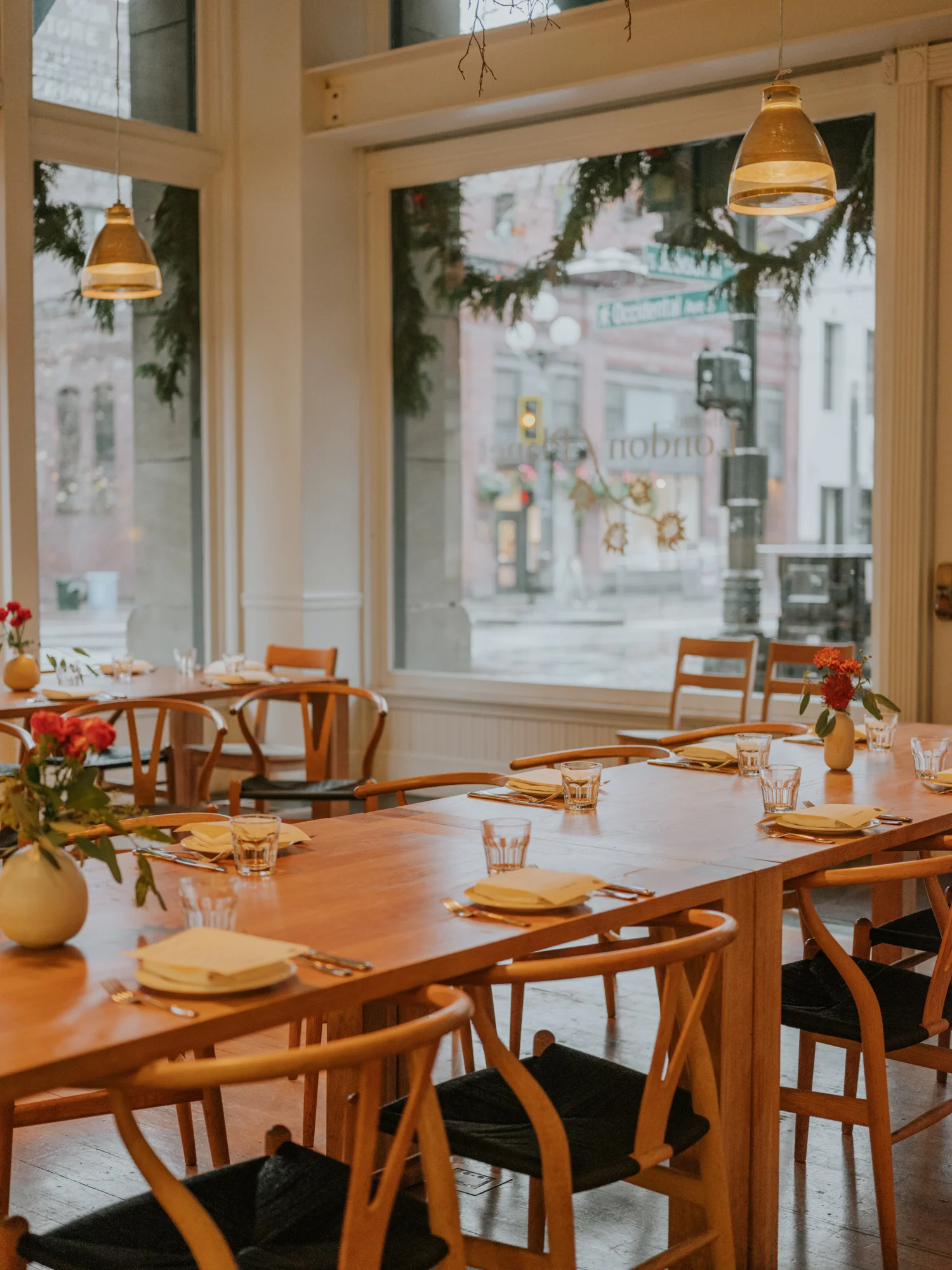 Seattle Wedding Photographers Stolen Glimpses 43.jpg