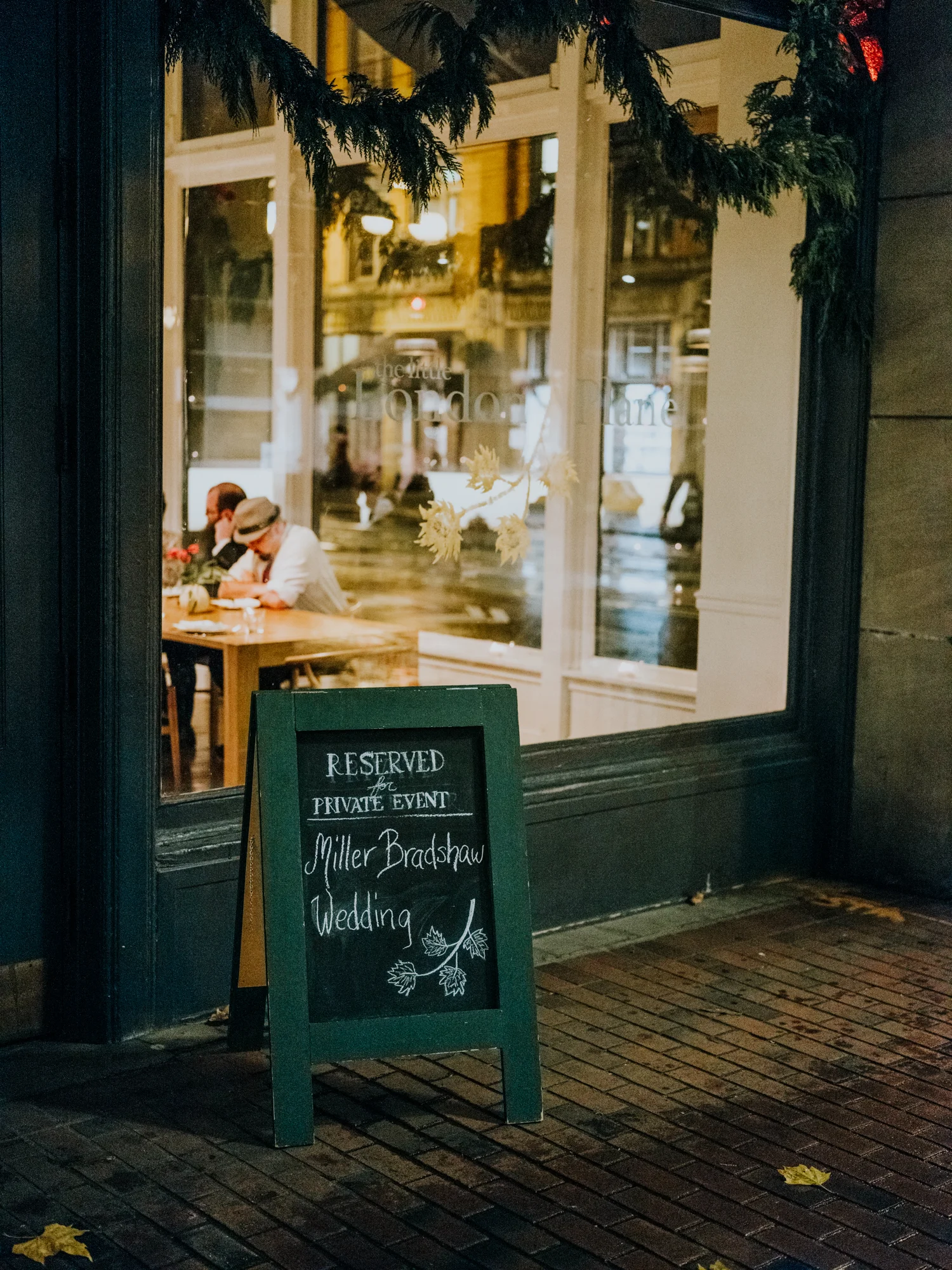 Seattle Wedding Photographers Stolen Glimpses 48.jpg