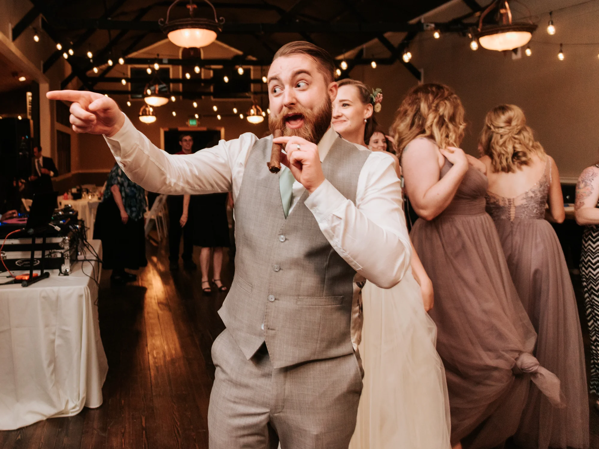 Stolen Glimpses Seattle Wedding Photographer Hidden Meadows Wedding 146.jpg