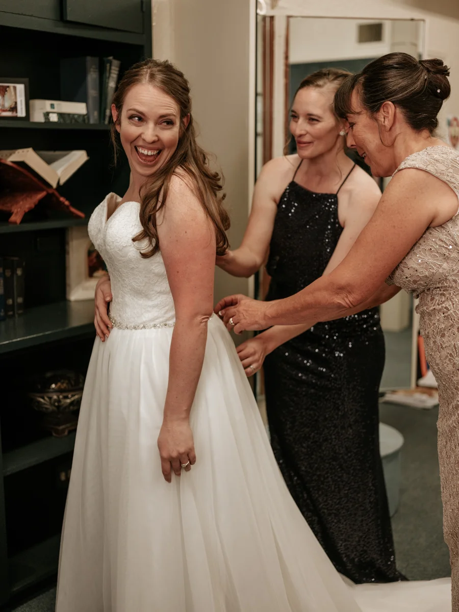 Stolen Glimpses Seattle Wedding Photographer 86.jpg