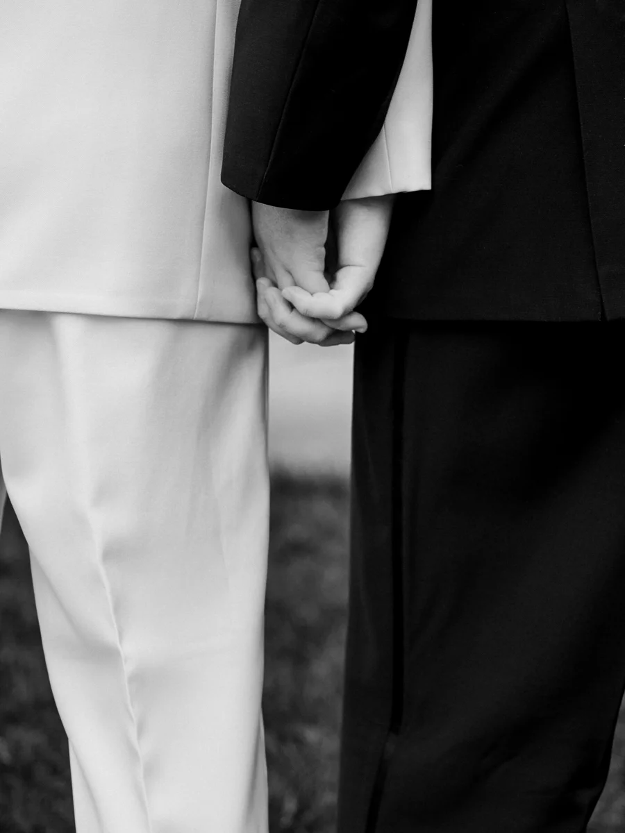Stolen Glimpses Seattle Wedding Photographer 23.jpg