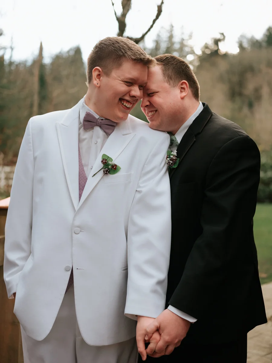 Stolen Glimpses Seattle Wedding Photographer 30.jpg