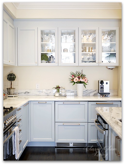 Mirrors The Luxe Factor In A Kitchen, Diy Mirrored Kitchen Cabinets