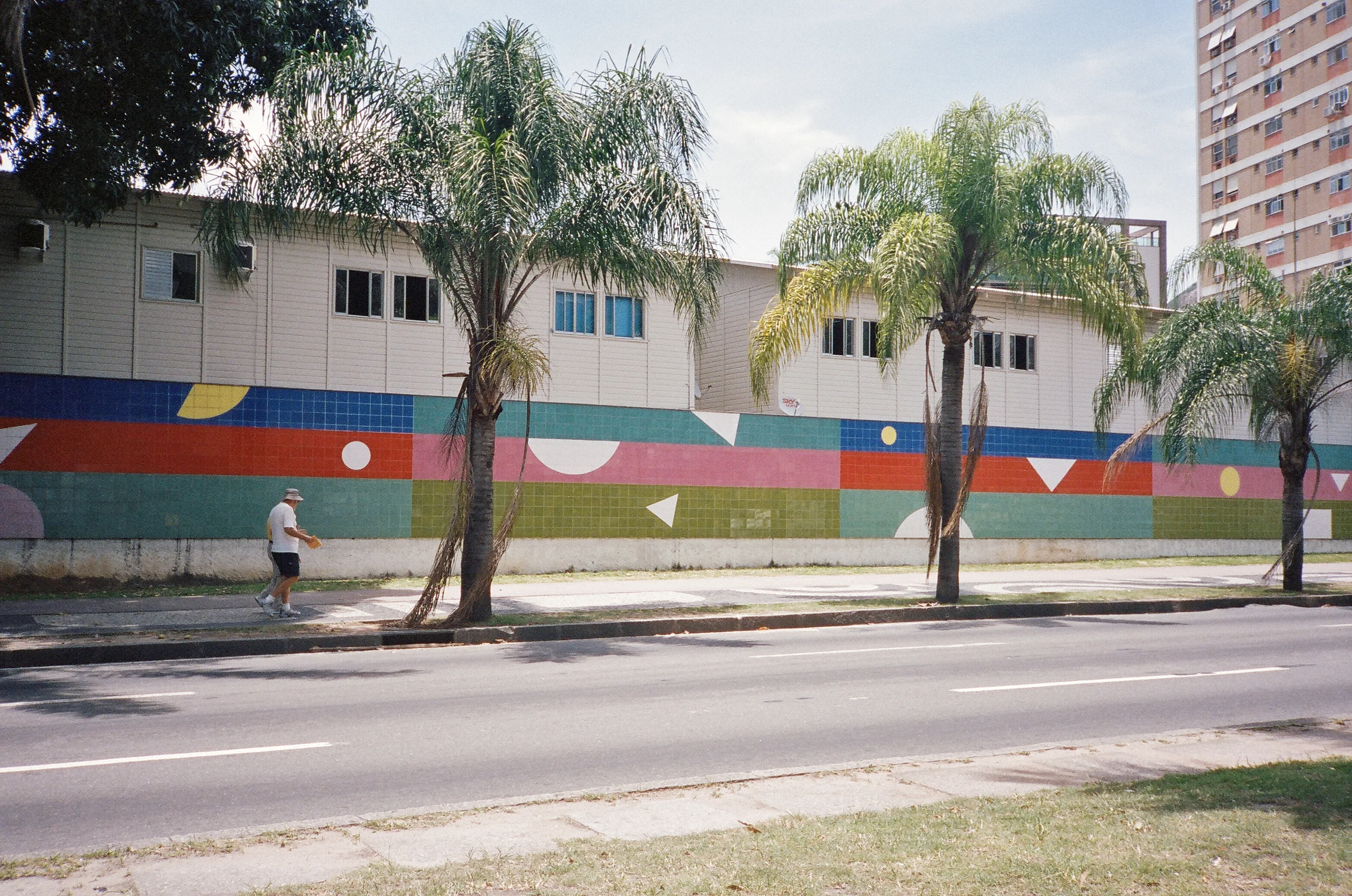 09640016.jpg