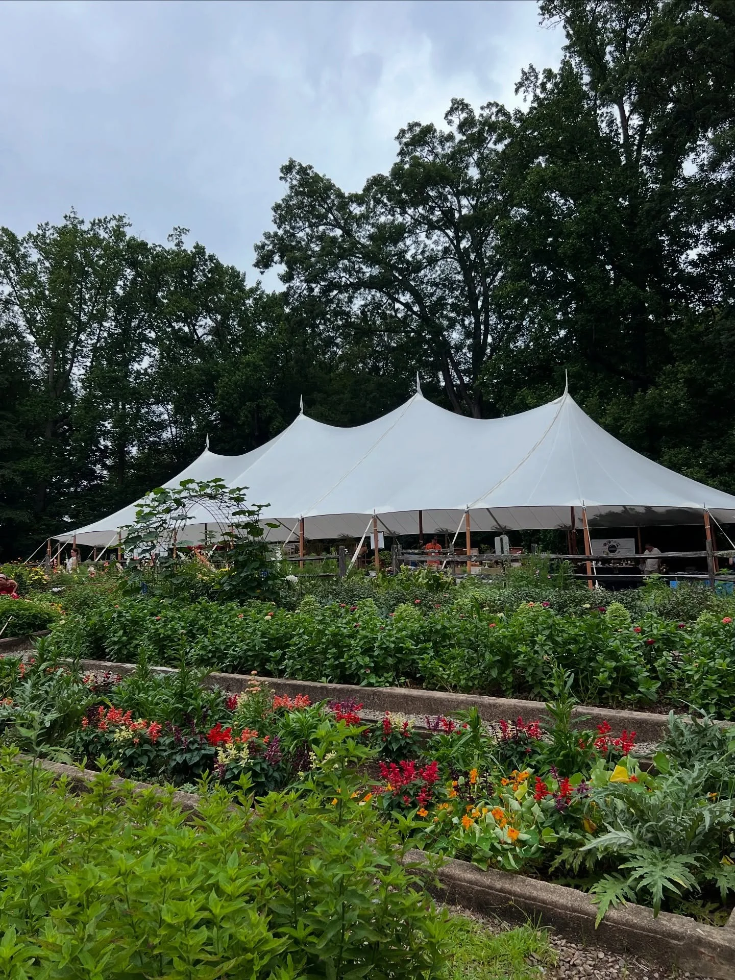 Today is the last day to find me under this beautiful garden tent at @winterthurmuse.
Come join us for the final day of Artisan Market and spend this summer Sunday exploring the stunning grounds and museum while shopping for unique handmade treasur