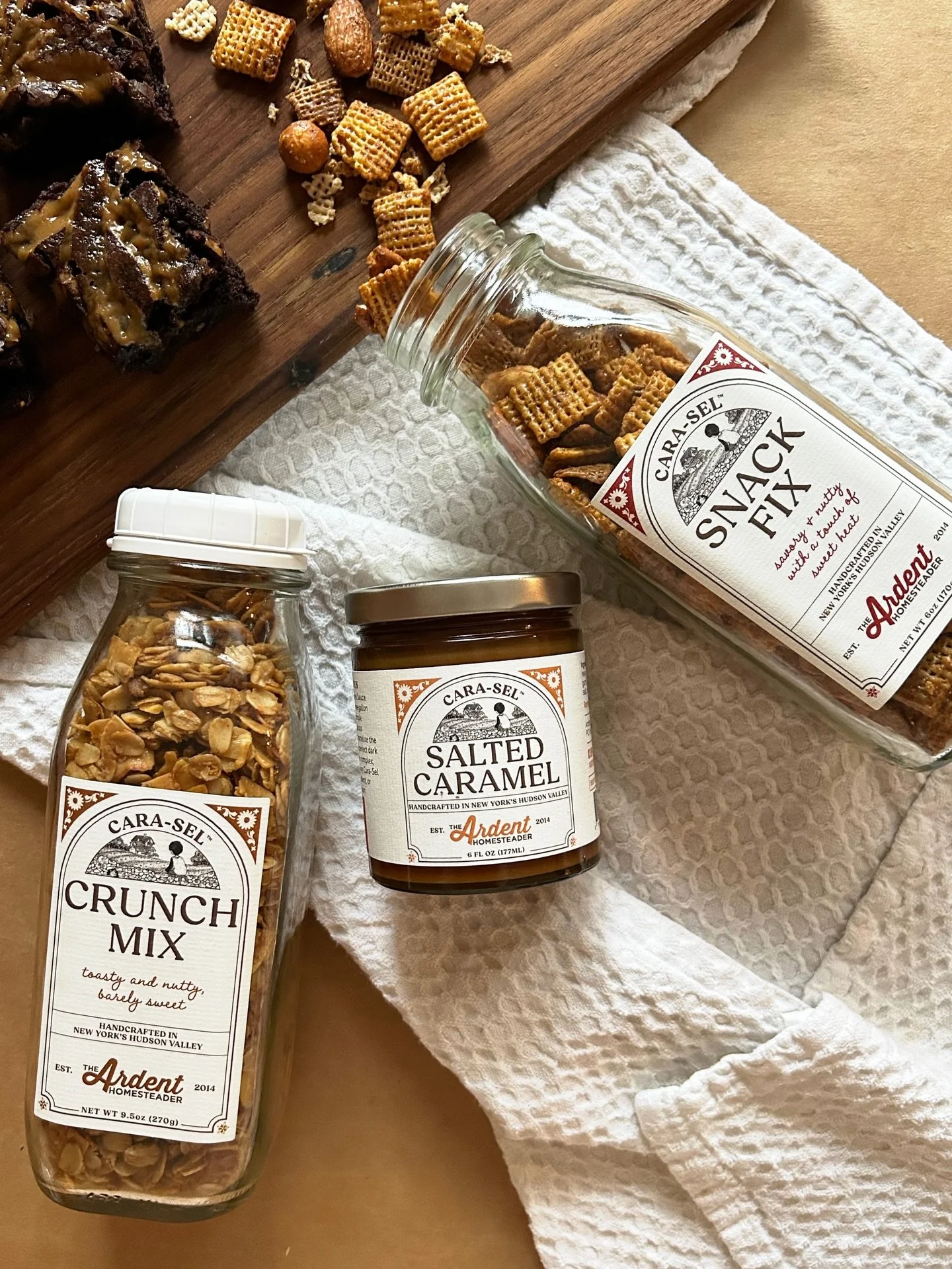 The past few weeks have been busy-bordering-on-chaos (&rsquo;tis the season!), so it feels extra special to be ending my 2025 Hudson Valley lineup with one of the most joy-filled weekends around: Hudson Valley Hullabaloo. 🎉

It&rsquo;s my last in-pe