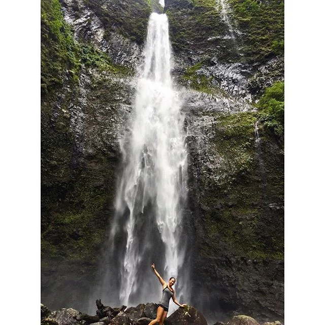 Even though water deserves celebration every day, we&rsquo;ll take today #earthday to celebrate what makes up 70% of our entire bodies. 
Most of you know my obsession with the science and importance of water. Not only the ocean and waterfalls, but im