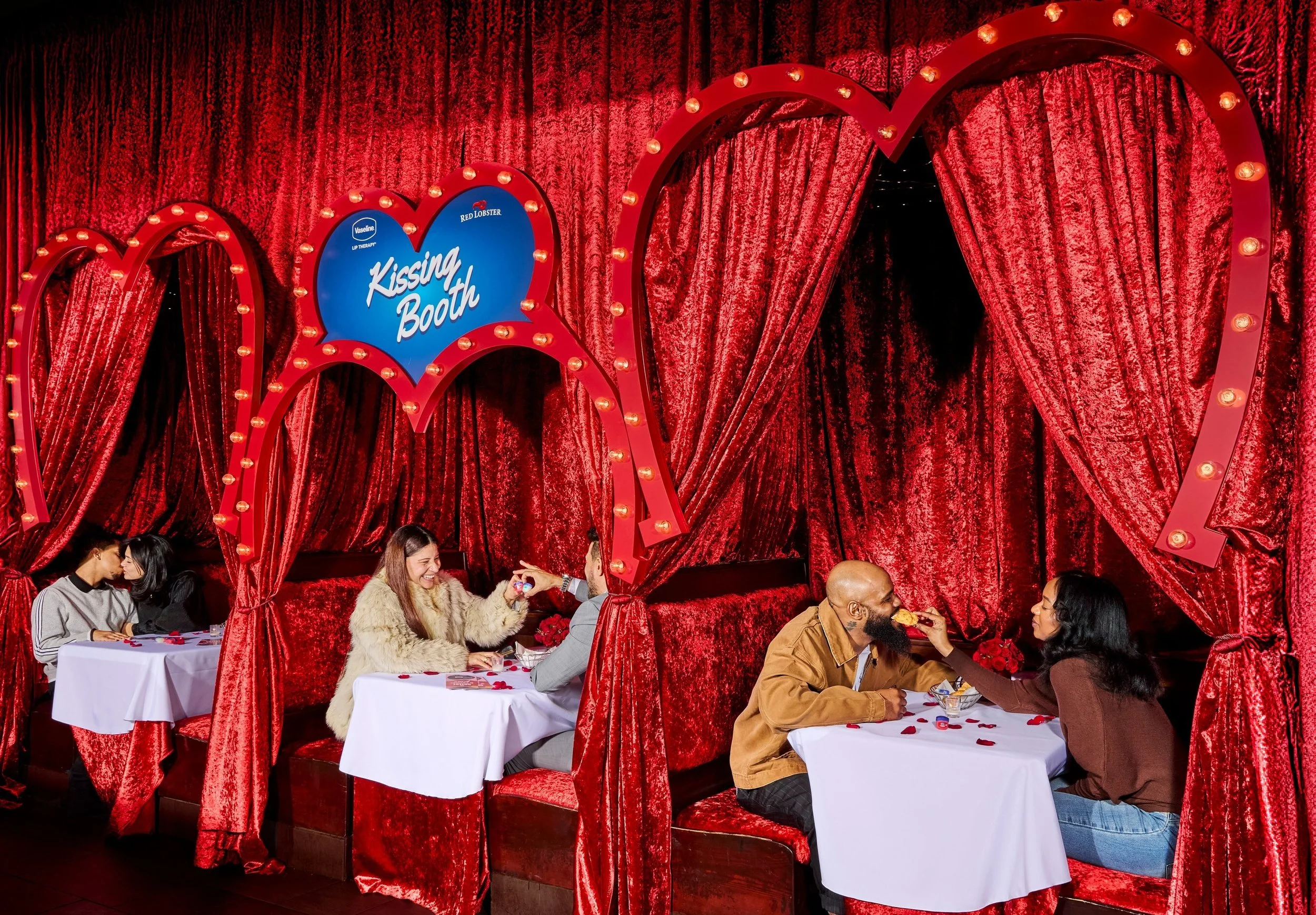 Vaseline_x_Red_Lobster_Kissing_Booth.jpg