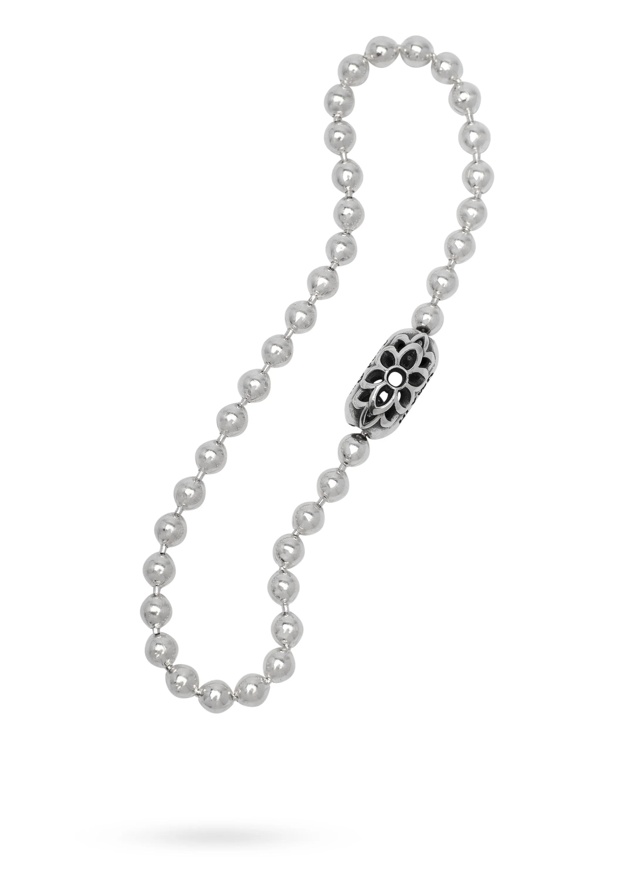 _Bracelet_BallChain_TripleCutout_GAH3869_72dpi.jpg