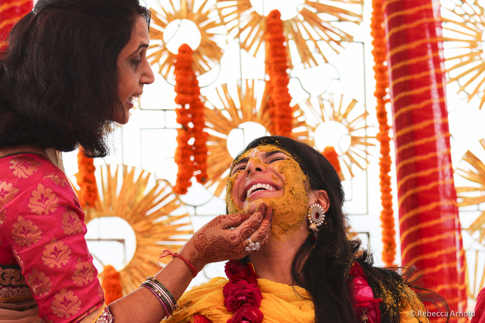 Sarina and her auntie, during Haldi.