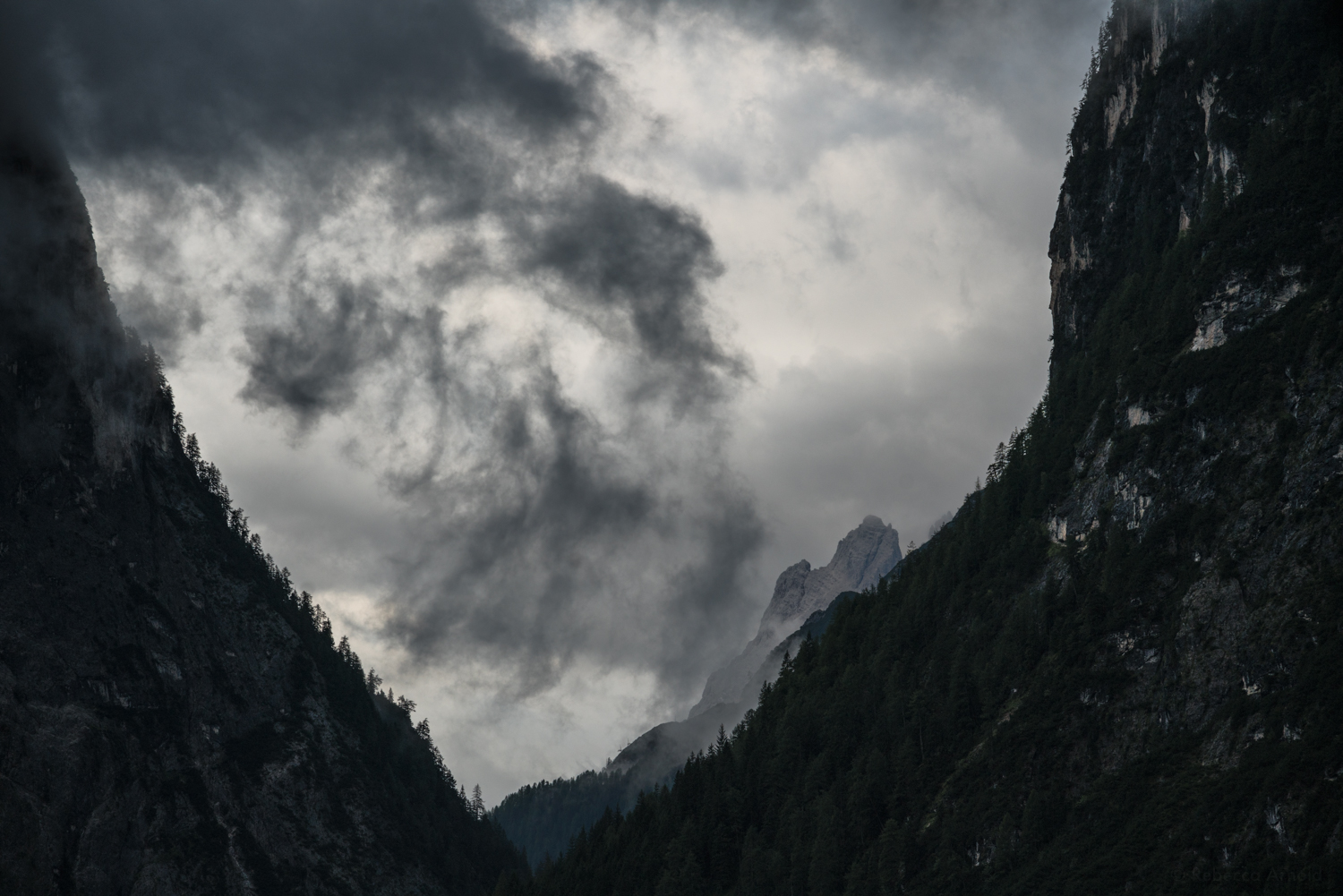 Intenso, Italy 2017 16" x 24" | 24" x 36" | Custom Sizes PURCHASE Archival Pigment Print Edition: 150