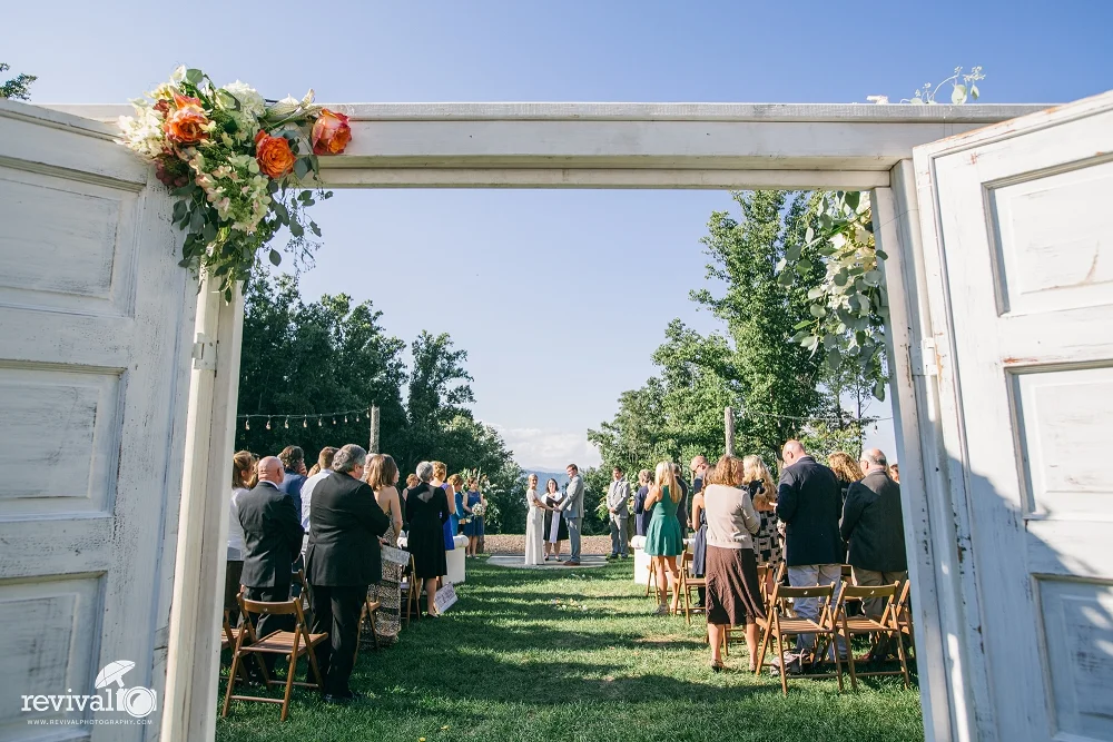 Kelsey + Dave: A Vintage-Chic Mountain Wedding at Blue Ridge Mountain Club in Blowing Rock, NC
