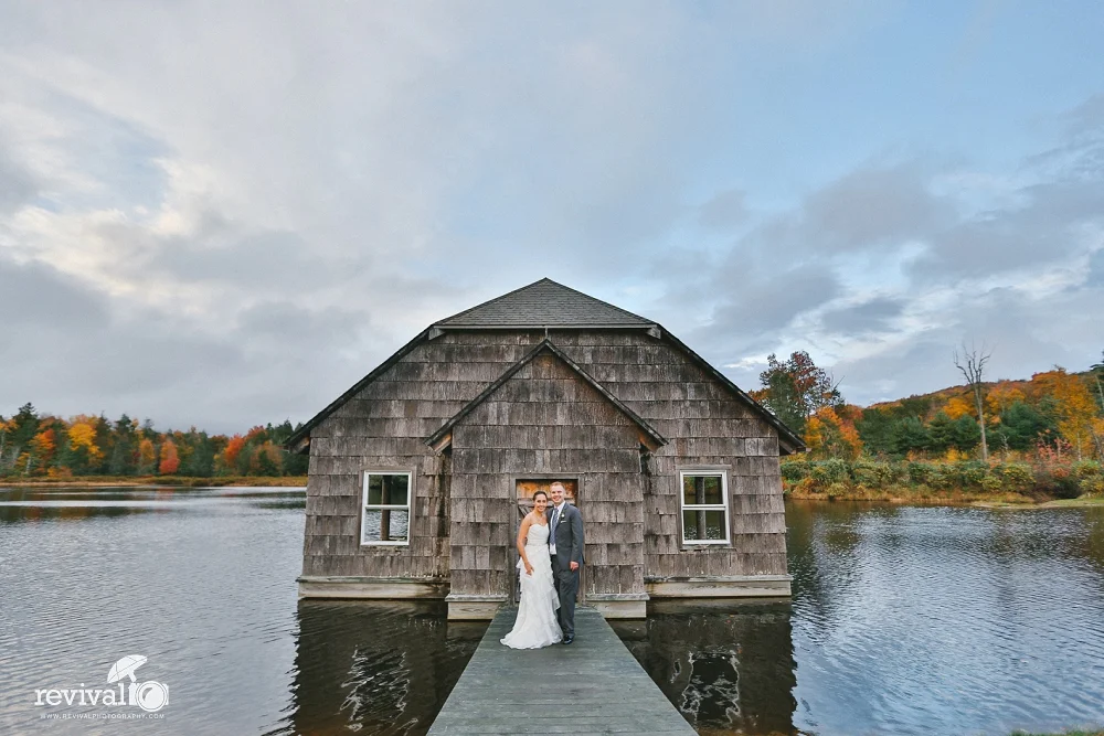Sarah + Aaron: A Rustic Fall Wedding at Camp Linn Haven + Eseeola Lodge