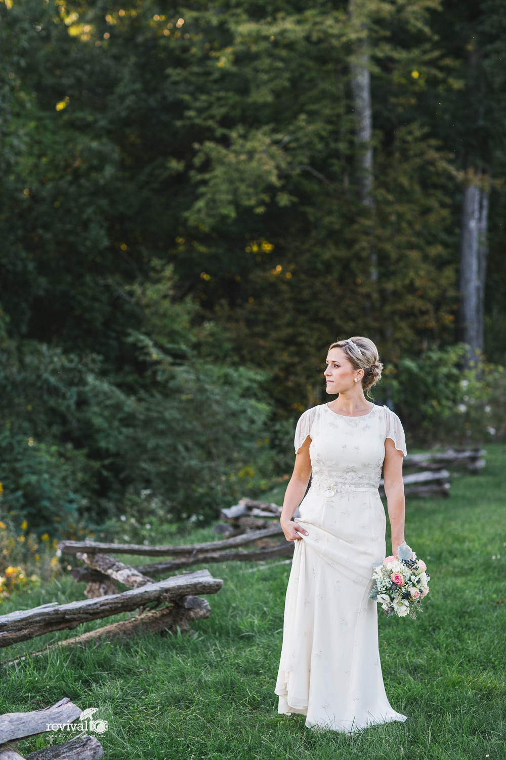 5 Wedding Dress Tips (finding a dress that is both lovely AND comfortable)