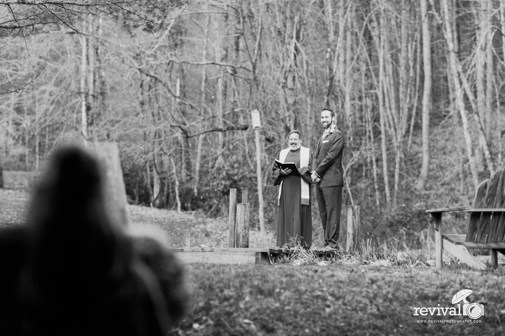 A simple and beautiful Springtime ceremony at the historic Mast Farm Inn in Valle Crucis, NC Vintage Inspired Elopement Photos by Revival Photography www.revivalphotography.com