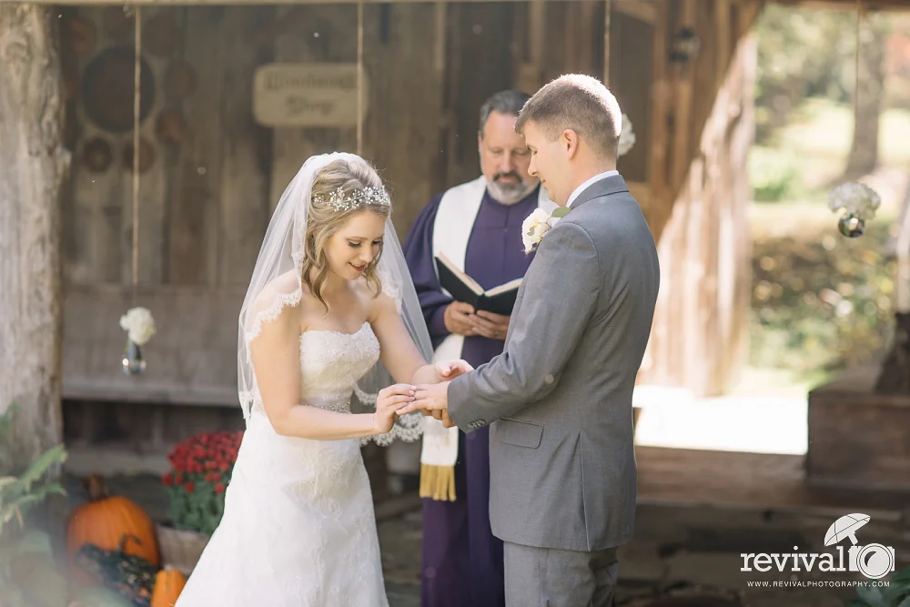 Ashley + Jesse: An Intimate Fall Wedding Celebration at The Mast Farm Inn by Revival Photography NC Wedding Photographers www.revivalphotography.com