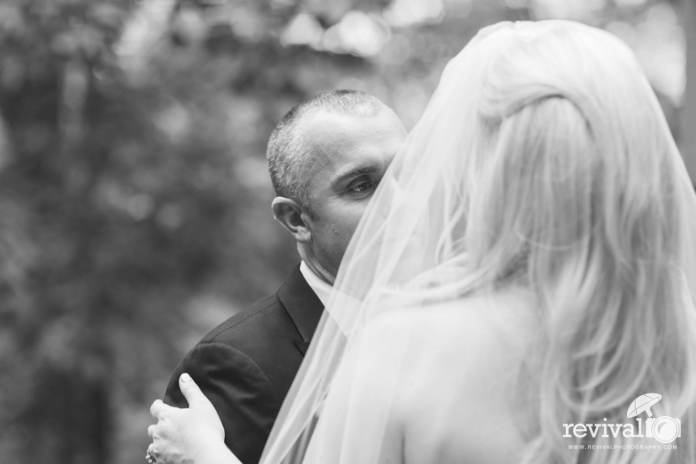 Leanne + Roderick: An Intimate Mountain Wedding at the Lodge on Lake Lure Weddings by Revival Photography www.revivalphotography.com