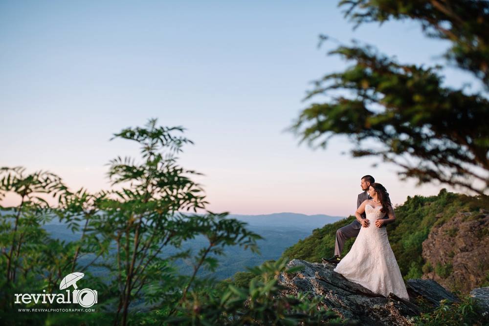 Weddings at Twickenham House Jefferson NC Wedding Photographers Revival Photography www.revivalphotography.com