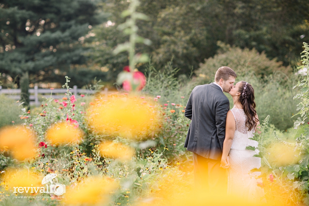 KAYLEE + NATHAN'S INTIMATE WEDDING AT THE MAST FARM INN by Revival Photography NC Photographers Intimate weddings and Elopements