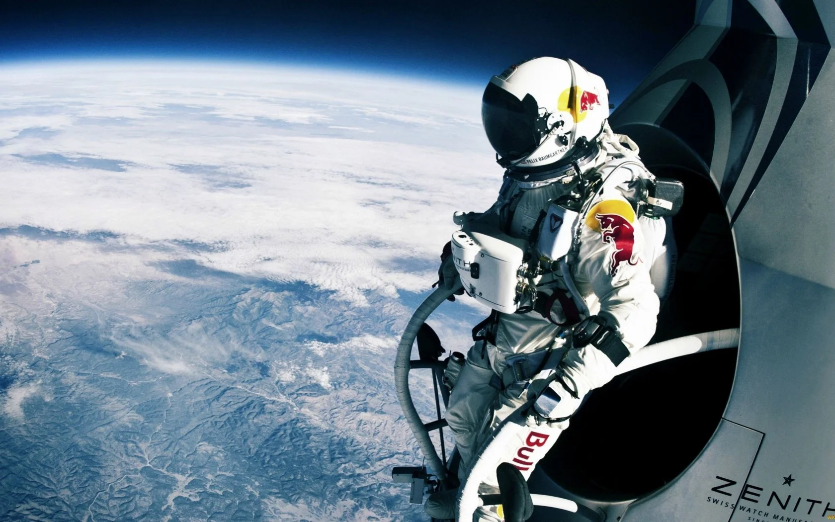 Felix Baumgartner: The Red Bull Stunt that captivated the world (Source: itslavida.com )