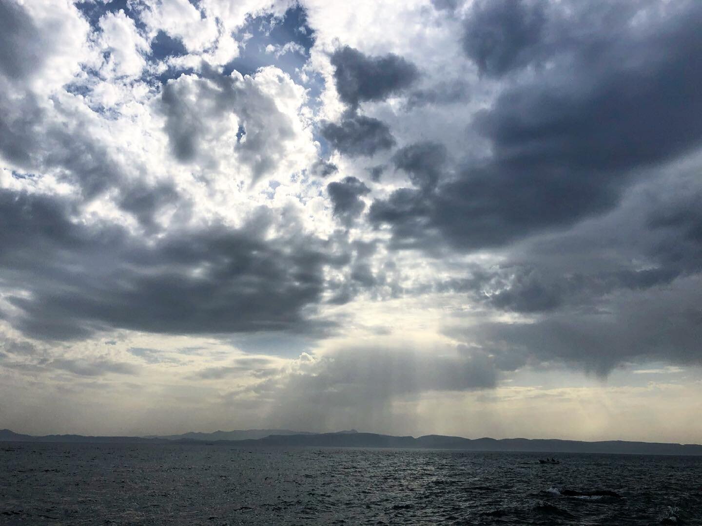 Rain&rsquo;s ahead 🌧 #returntonature