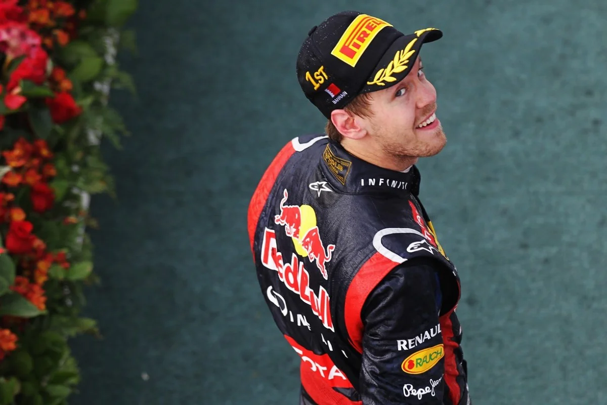 141015639kr108_bahrain_f1_g.jpg