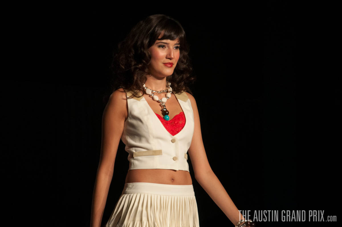 2012.08.10-shift into style-0300.jpg