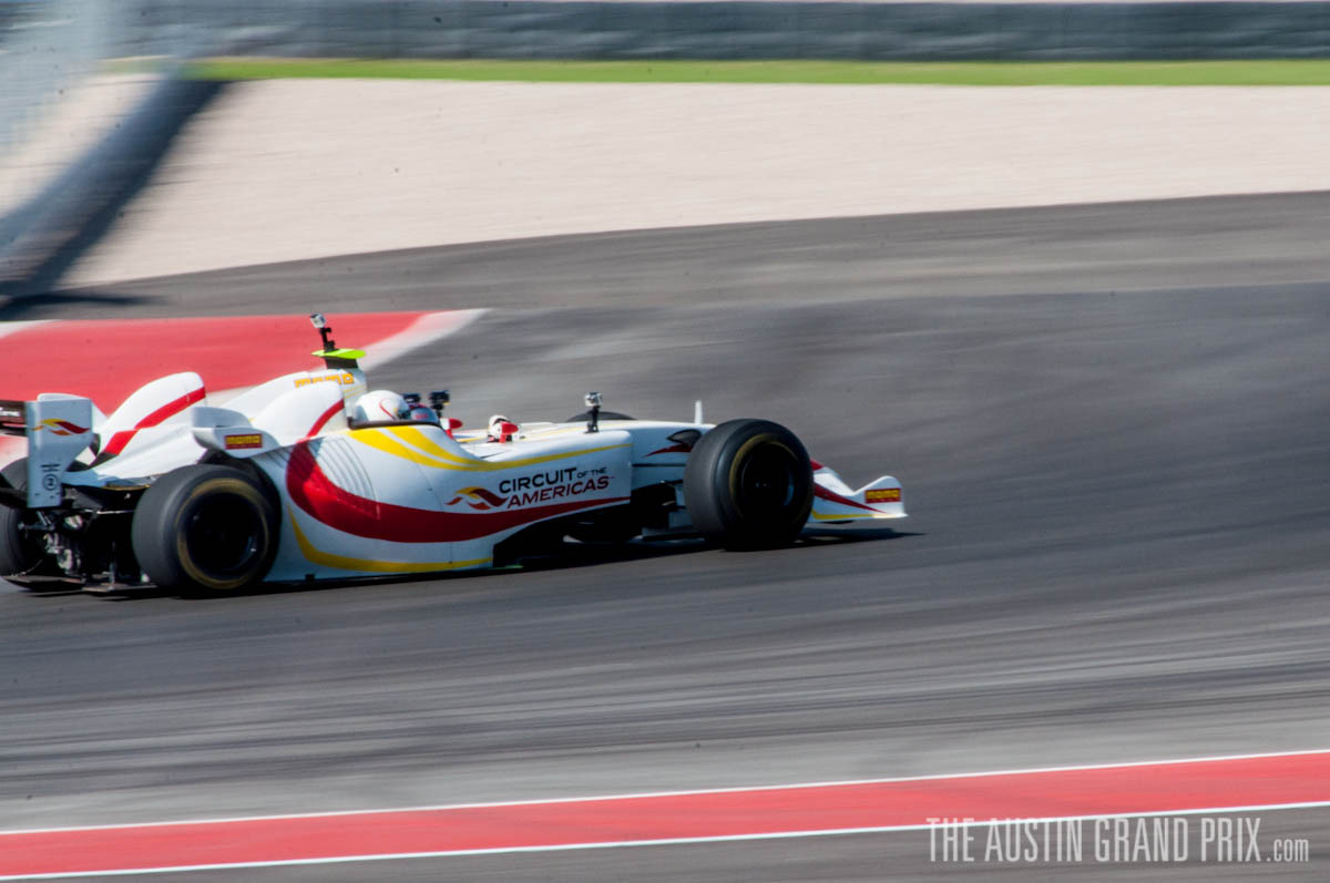 2012.10.21-cota first laps-0337.jpg