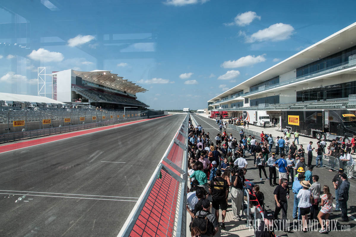 2012.10.21-cota first laps-0239.jpg
