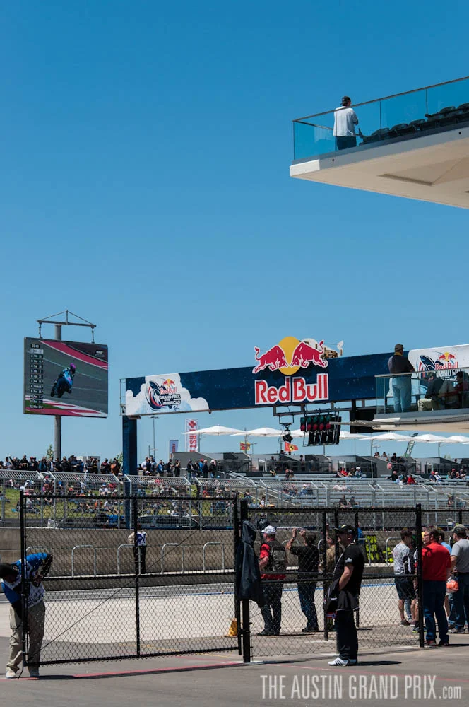 2013.04.20-motogp-paddock-0081.jpg