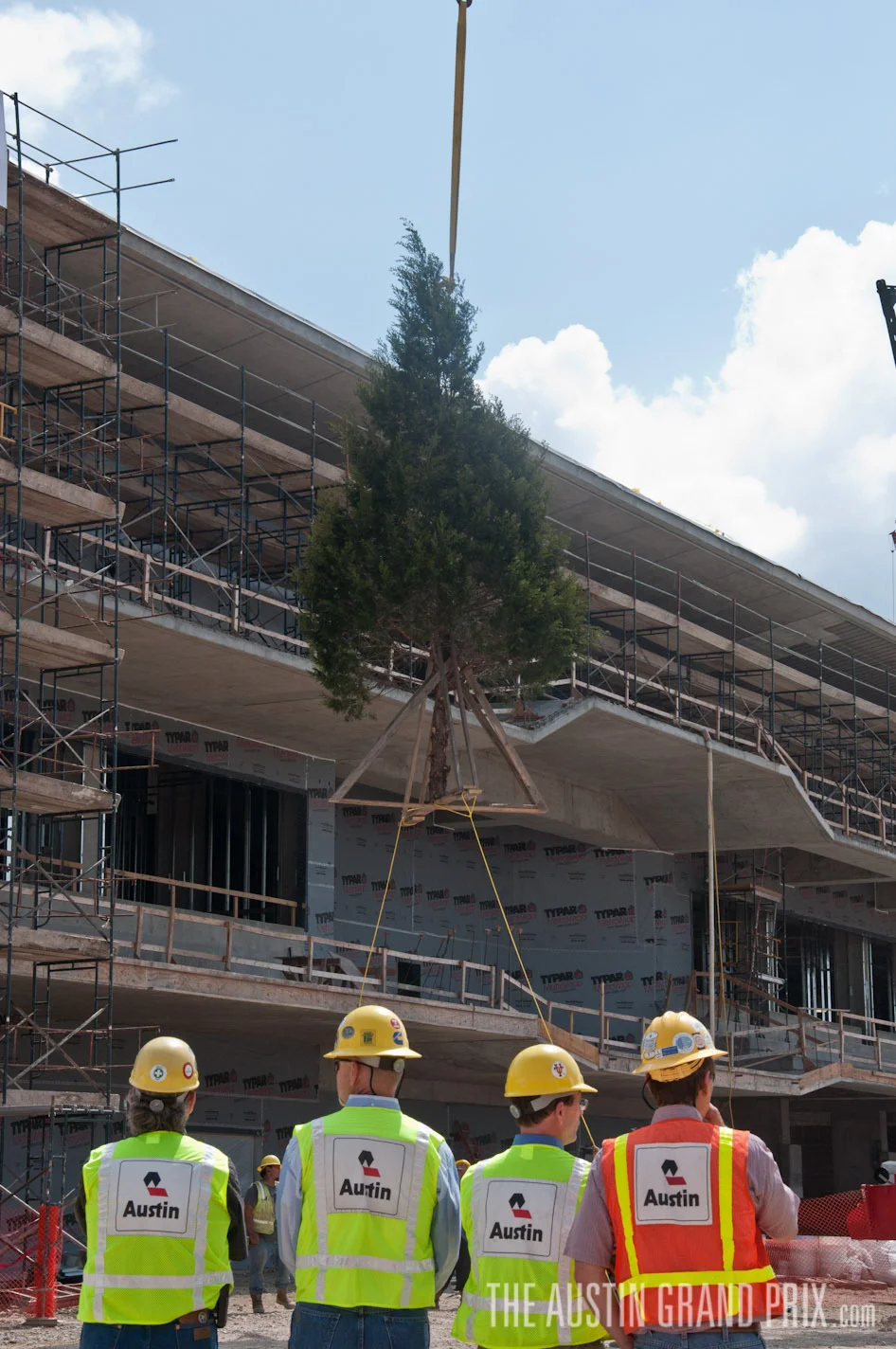2012.04.12_cota topping out_177.jpg