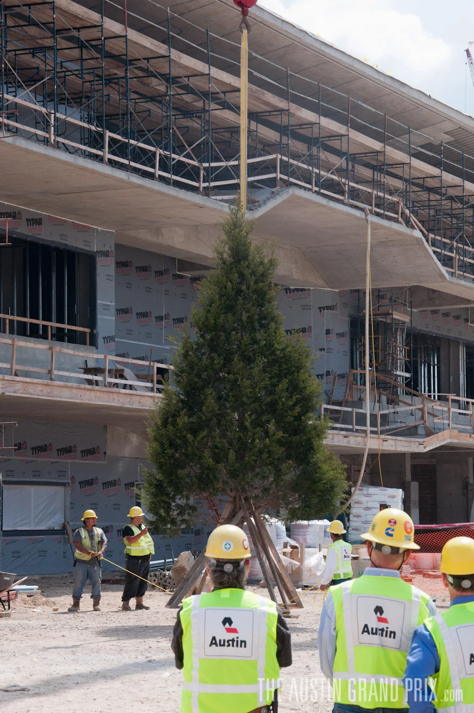 2012.04.12_cota topping out_174.jpg