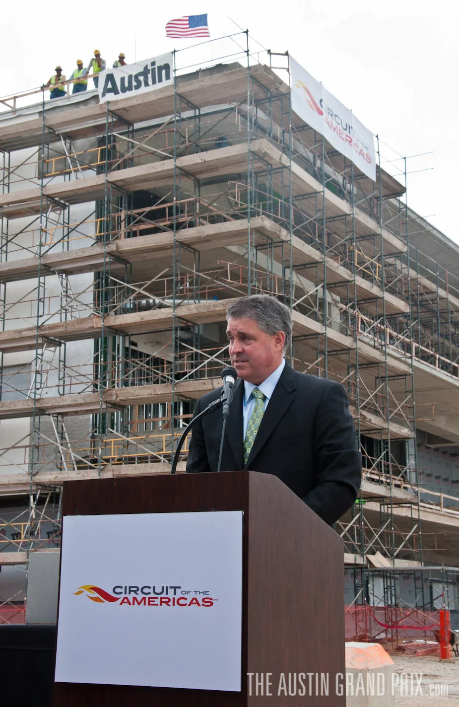 2012.04.12_cota topping out_073.jpg