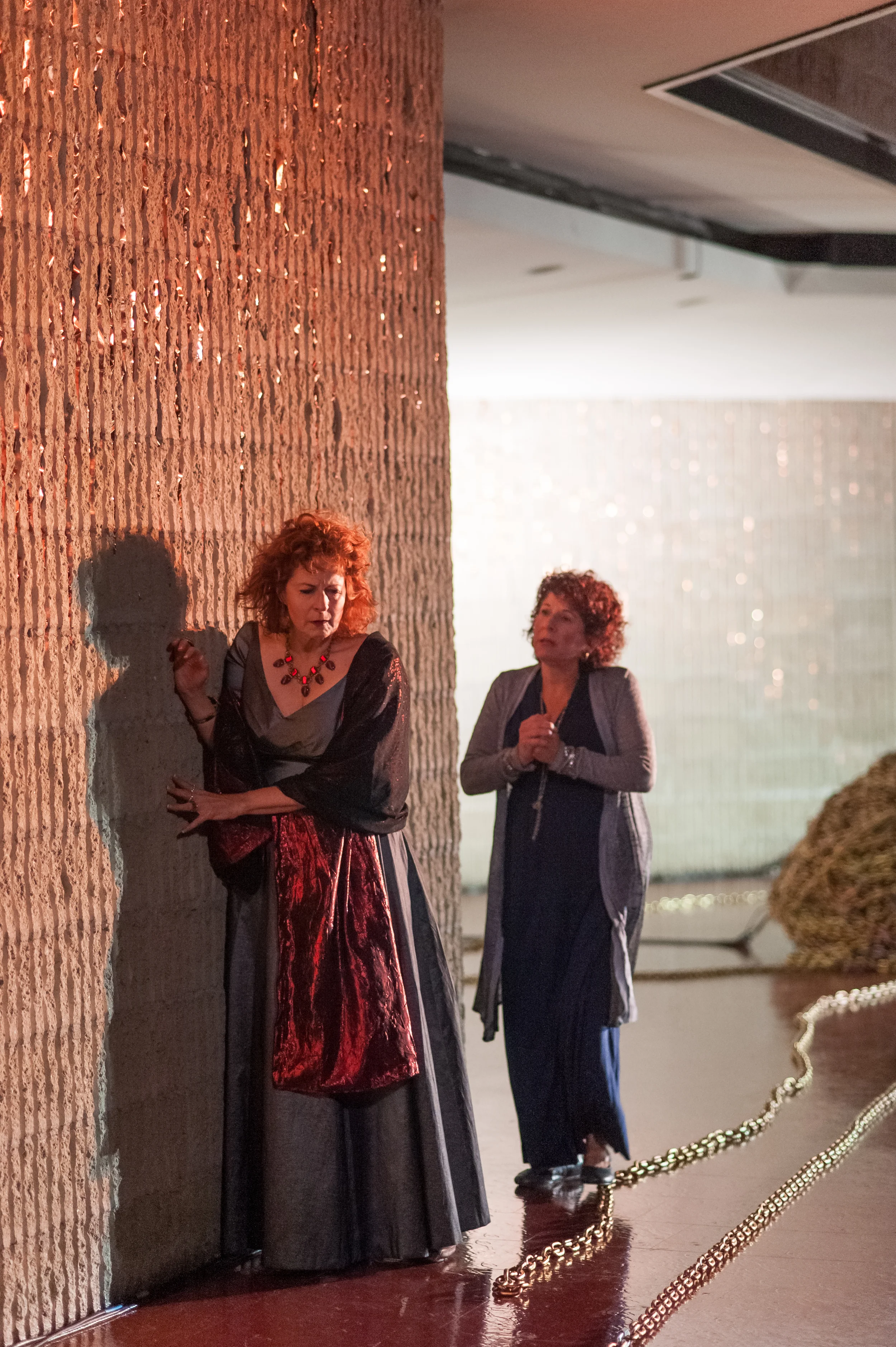 Paula Plum and Bobbie Steinbach in Phèdre . Photo: Stratton McCrady