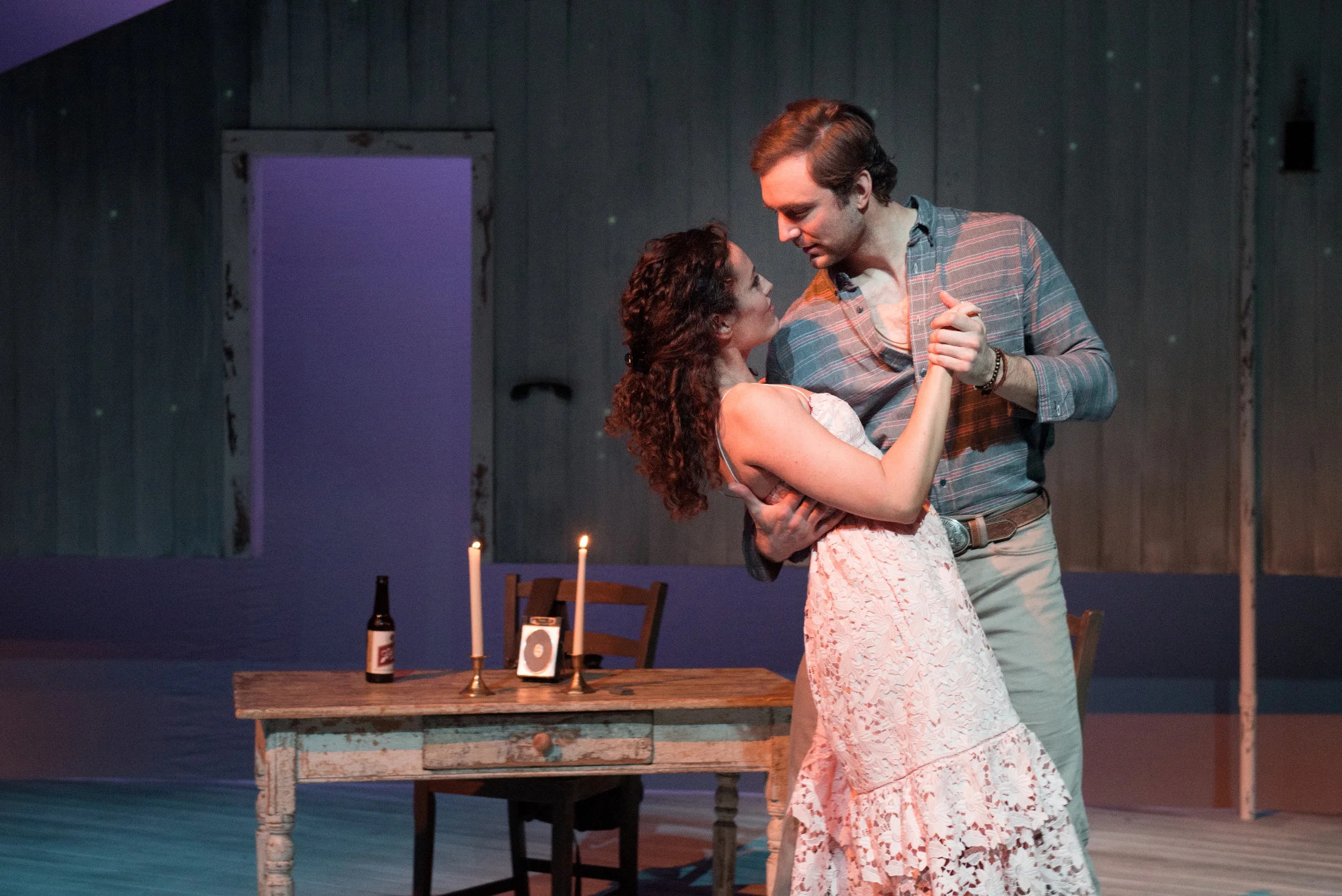 Jennifer Ellis and Christiaan Smith in The Bridges of Madison County , presented by SpeakEasy Stage Company. Photo: Glenn Perry Photography