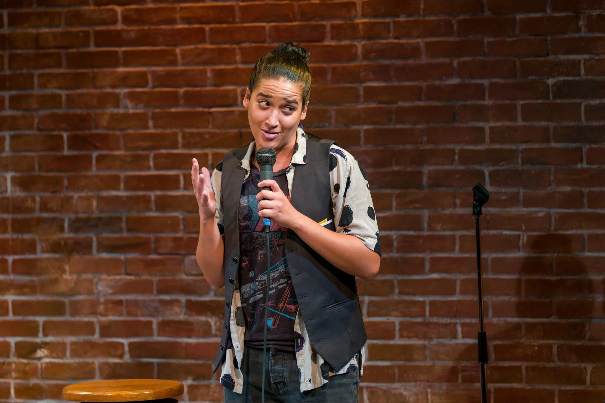 Alia Peck in Brahman/I: A One-Hijra Stand-Up Comedy Show at Kitchen Theatre Company. Photo: Dave Burbank