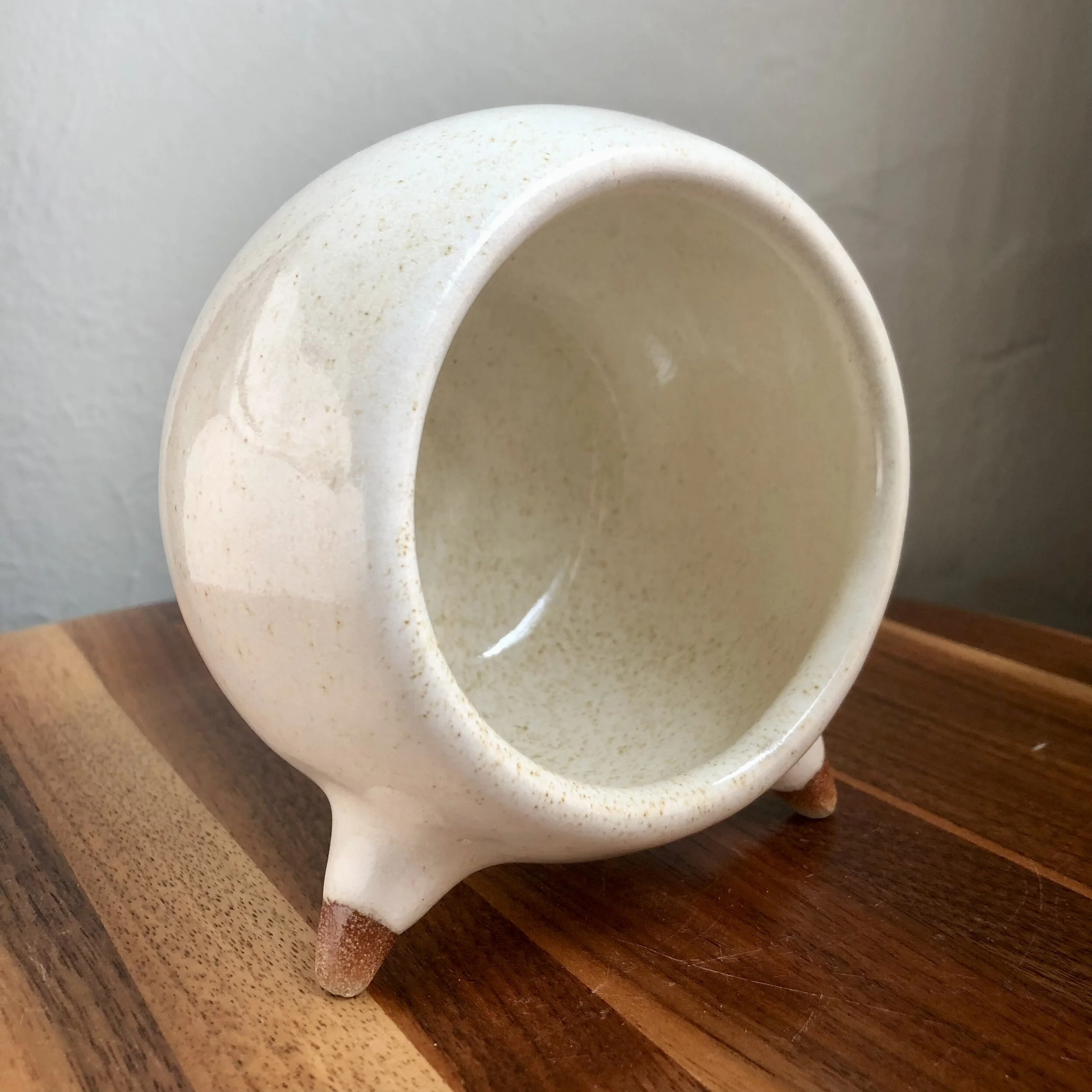 Three Legged Oddball