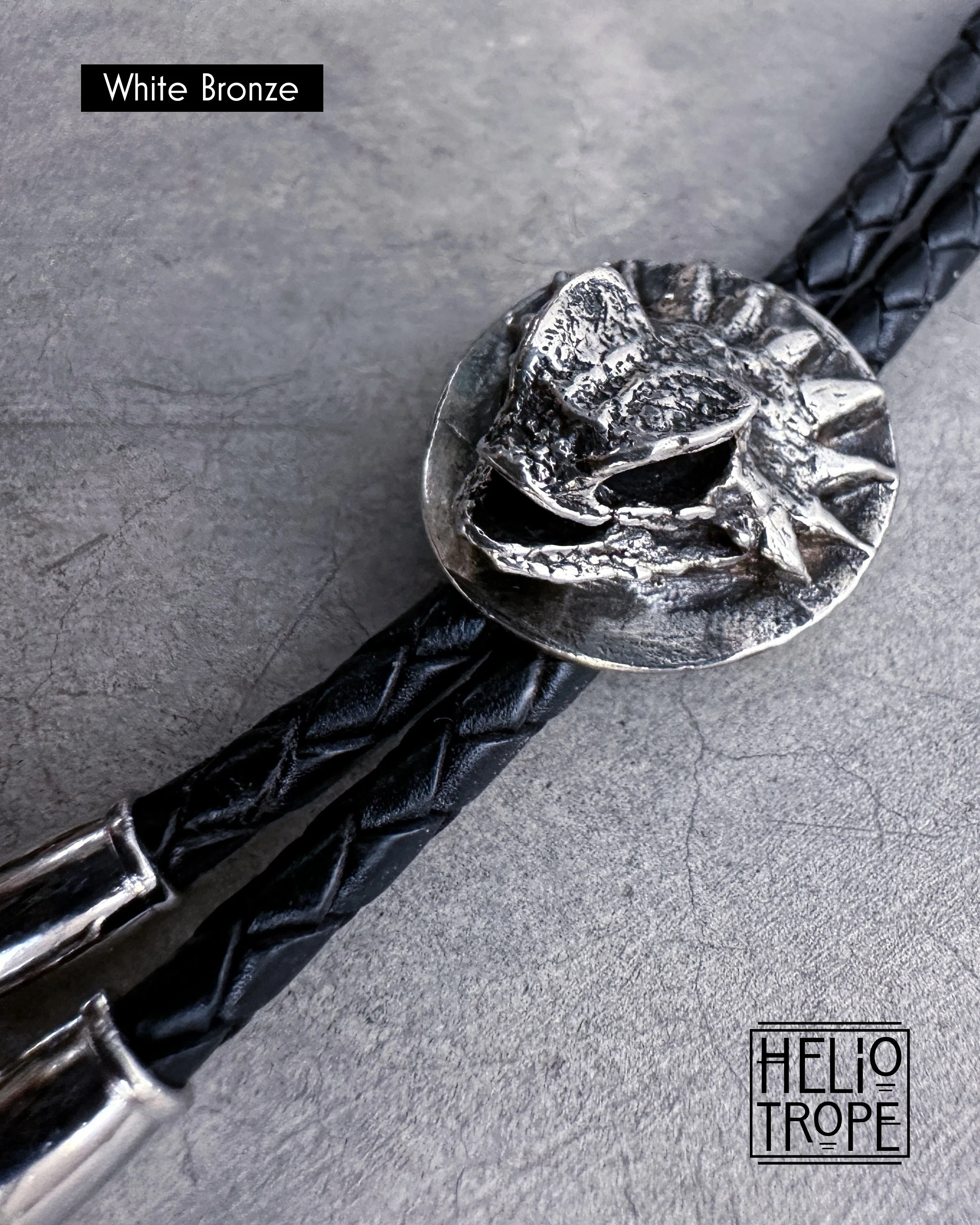 FullSizeRender_VSCO 6 side white bronze black.jpg