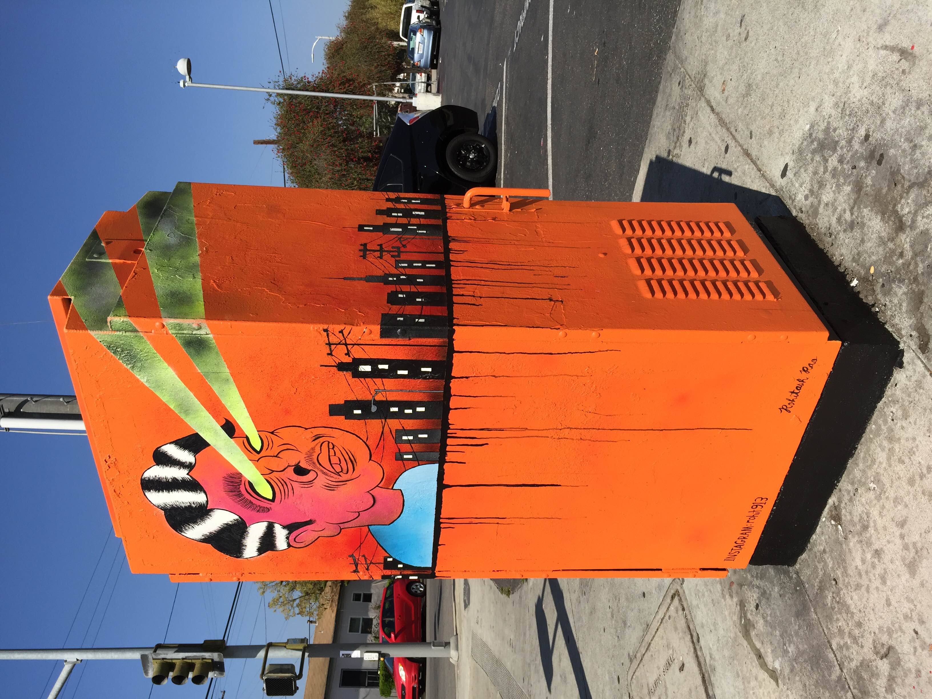Power Box Mural on 7th and Rose in Venice