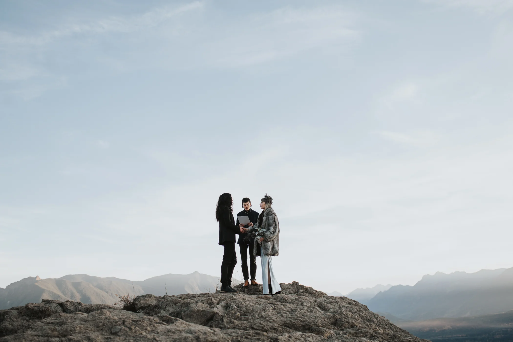 Rattlesnake Ledge Seattle Wedding Photographer
