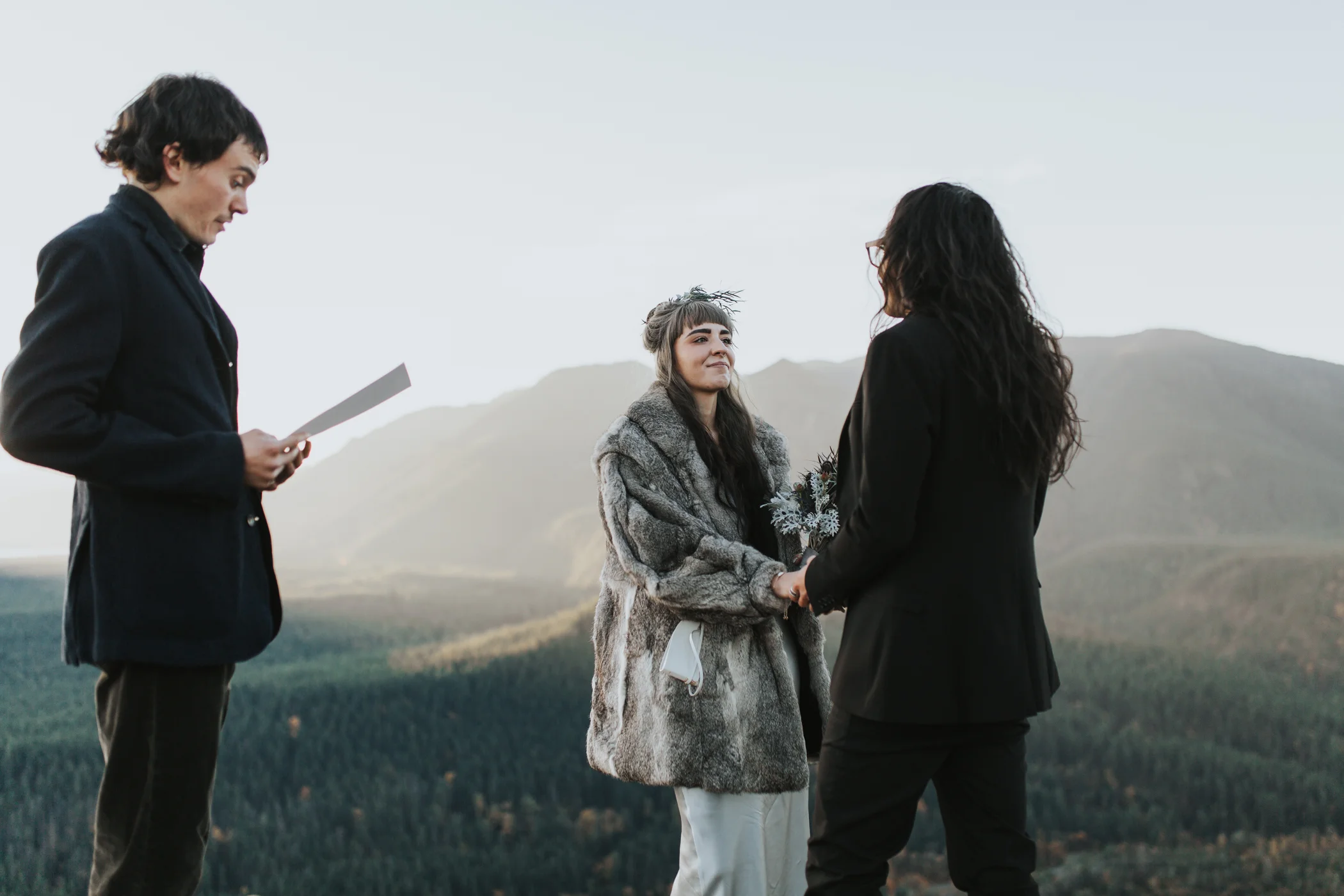 Rattlesnake Ledge Seattle Wedding Photographer