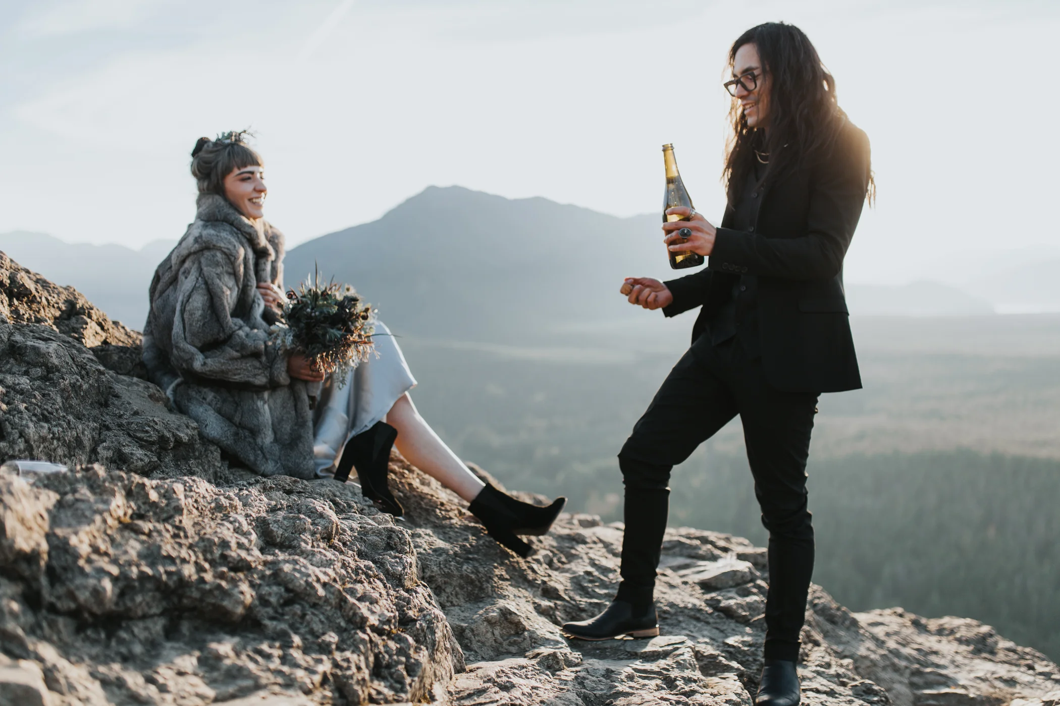 Rattlesnake Ledge Seattle Wedding Photographer