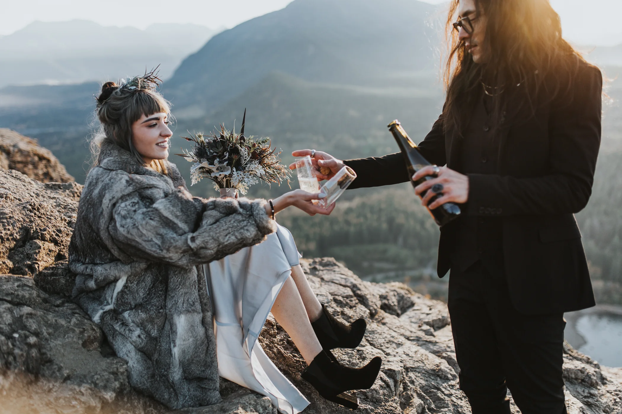 Rattlesnake Ledge Seattle Wedding Photographer