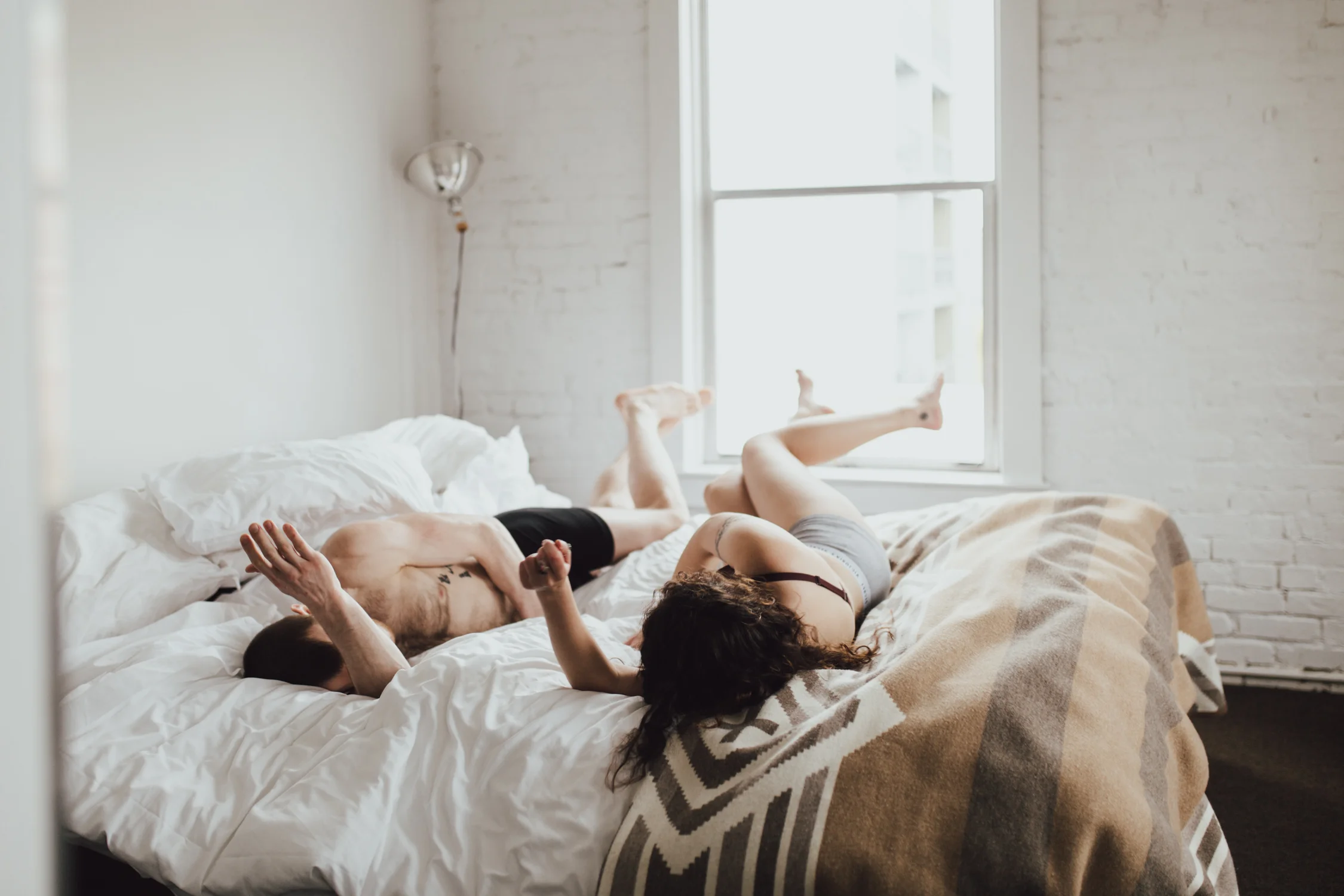 alejandra maria photography seattle wedding photographer ace hotel in-home engagement session
