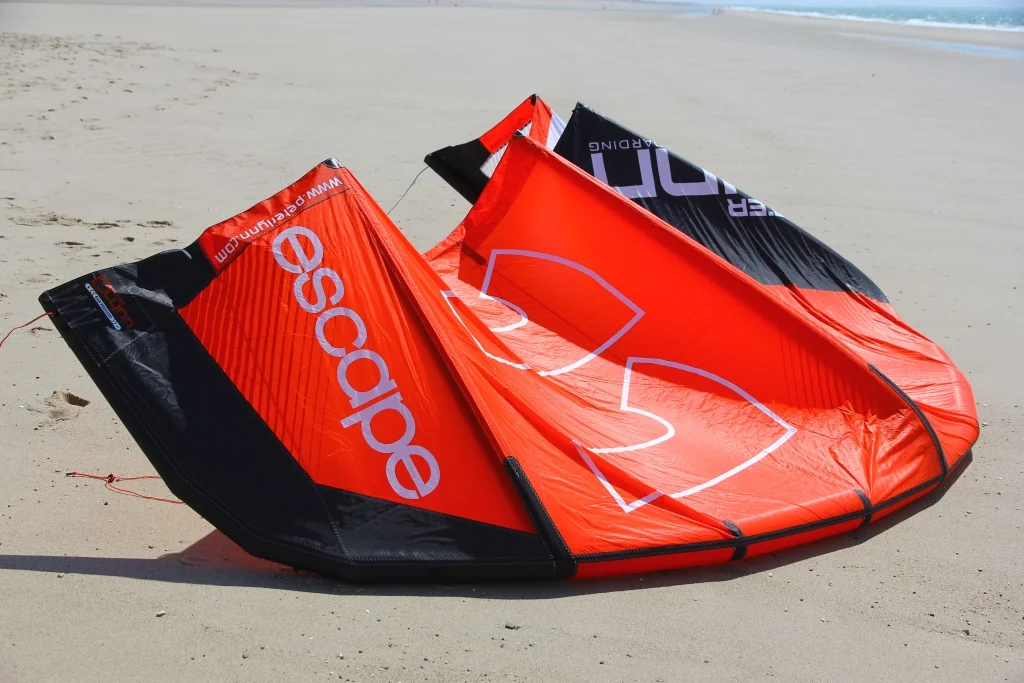 Peter Lynn Escape Red Beach