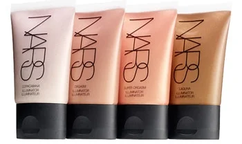 Nars Illuminator is the perfect highlighter to enhance your makeup this summer. Available in six shades, this liquid highlighter will enhance any complexion. 