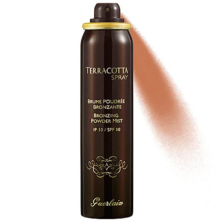 The Guerlain Terracotta Spray SPF 10 is the result of your favorite bronzer and airbrush system having a baby! Guerlain is one of the world's best luxury beauty brands and they are known for their amazing bronzers. The Terracotta face spray is the perfect product for that beautiful summer JLo Glow. 