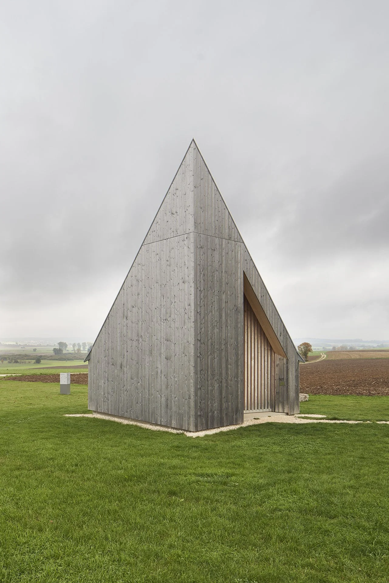 Kapelle_Frank_Lattke_02.jpg