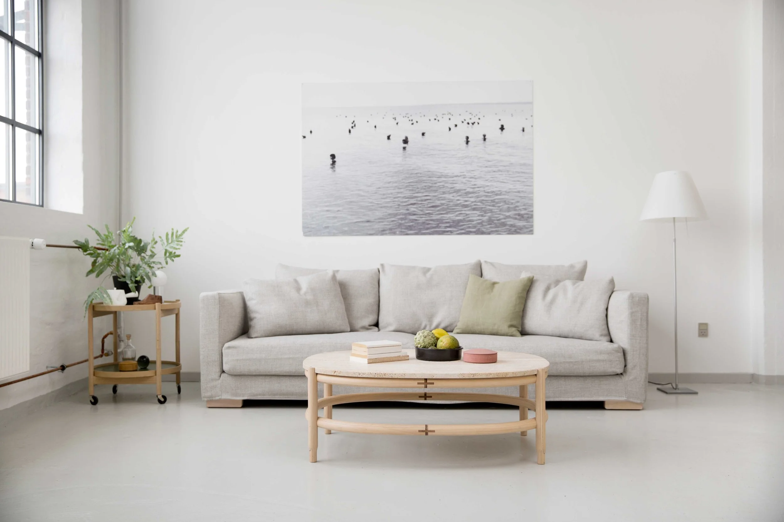 Made on demand Contact eo@eo.dk or order the So Table here